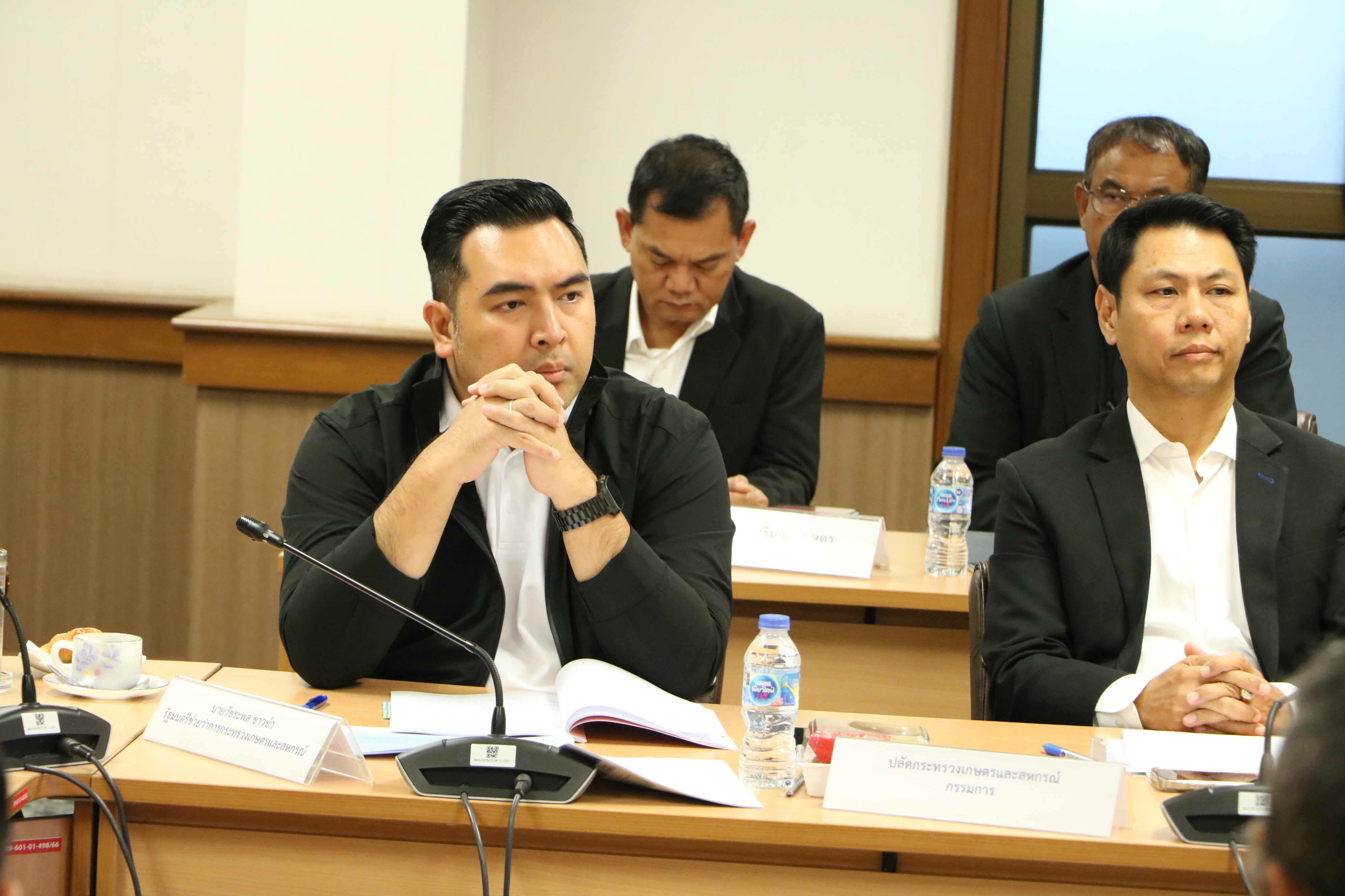 title - รองนายก นั่งหัวโต๊ะประชุมคณะกรรมการแก้ไขปัญหาของสภาเครือข่ายประชาชนอีสาน (สอส.) สภาประชาชน 4 ภาค ครั้งที่ 1/2569 